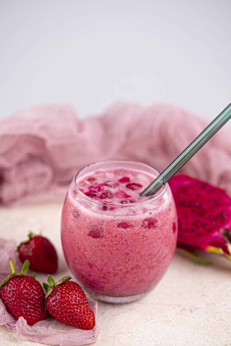 Dunkin’ Strawberry Dragon Fruit Refresher (Copycat Recipe)